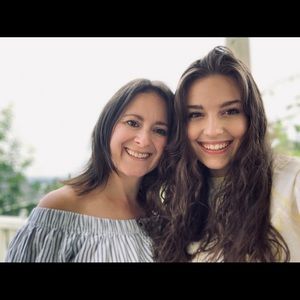 Meet your Posher, Lisa